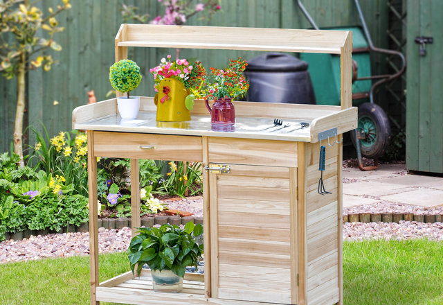 Our Best Potting Table Deals